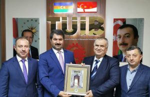 GYF-nin İdarə Heyəti TUİB Başqanı Hüseyin Büyükfıratı Ziyarət Edib