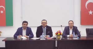 Fərrux Tuzcuoğlu GYF-də Tələbələrlə Görüşüb