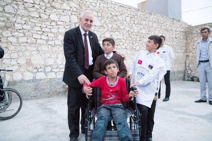 Gəncliyə Yardım Fondu Onların Həyatına Sevinc Qatdı