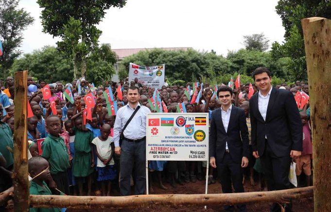 Azərbaycandan Afrikaya sevinc sovqatı