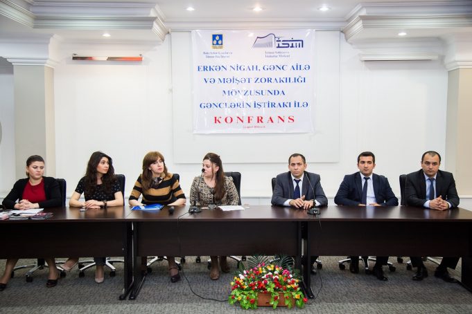 GYF-də Erkən və Məcburi Nikahların Ağır Nəticələri Müzakirə Edildi