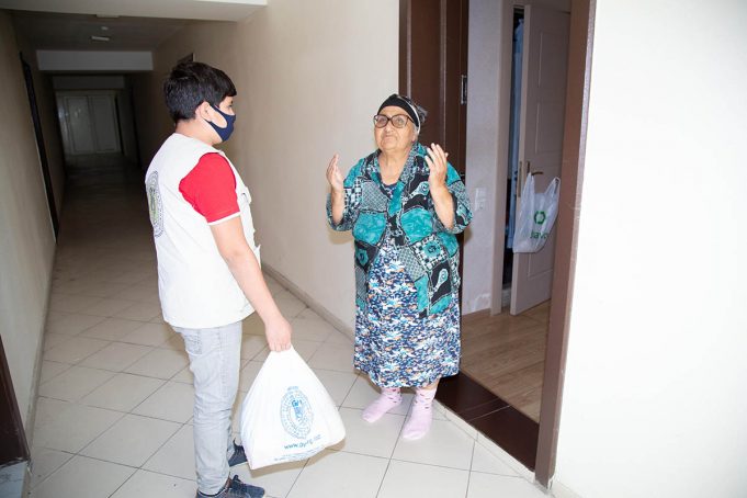 Ehtiyac Sahibi Ailələrə Yardımlar Paylanıb