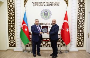 Əziz Mahmud Hüdayi Vəqfinin Nümayəndələri GYF-nin Qonağı Olub