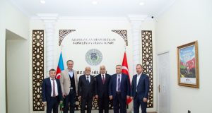 Prof. Dr Halit Eren GYF-nin Qonağı Olub