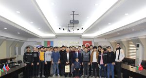 Tarixçi Alim GYF-də İstedadlı Gənclərlə Görüşüb