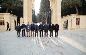 Ümummilli Lider Heydər Əliyevin Məzarı Ziyarət Edildi