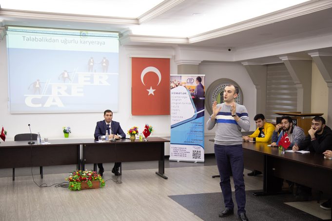 GYF-də Karyera İnkişafı Adlı Seminar Keçirilib
