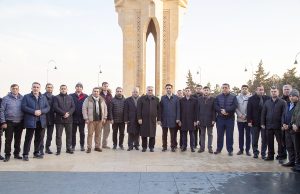 GYF Kollektivi Şəhidlər Xiyabanını Ziyarət Edib