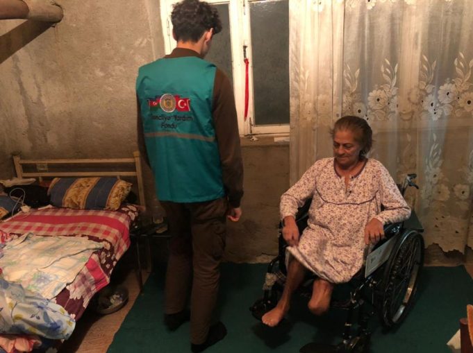 GYF Ehtiyac Sahibi Ananın Gözünü Yolda Qoymadı