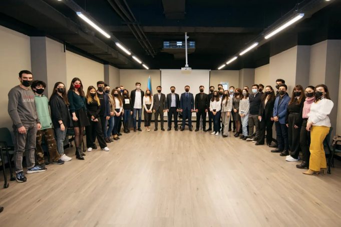 GYF Əməkdaşları “Gənclər Təşkilatlarının Beynəlxalq Təşkilatlarda İştirakçılıq Və Təmsilçiliyinin Artırılması” Mövzulu Müzakirədə İştirak Edib