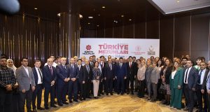 GYF Rəhbərliyi Türkiyə Məzunları ilə Səlcuk Bayraktarın Görüşündə İştirak Edib