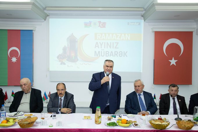 GYF-də Şəhid Və Qazi Ailələri İftar Süfrəsində Bir Araya Gəldi