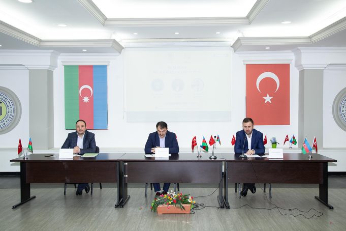 GYF-Də “Mədəniyyətimizdə Ramazan Ənənəsi” Adlı Seminar Keçirilib