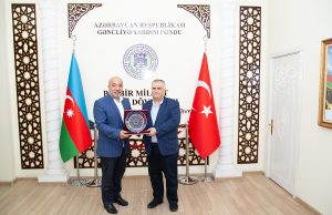 Türkiyənin Muş Alparslan Universitetinin Rektoru GYF-nin Qonağı Olub