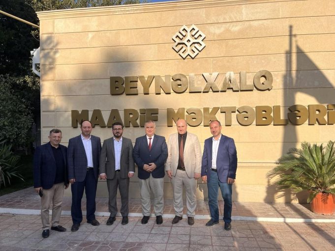 GYF-nin İdarə Heyəti Azərbaycan Beynəlxalq Maarif Məktəblərini Ziyarət Edib