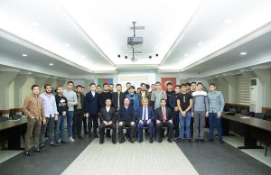 BİGA-da Gələcəyə Yön Verən Gənclik Adlı Seminar Keçirildi