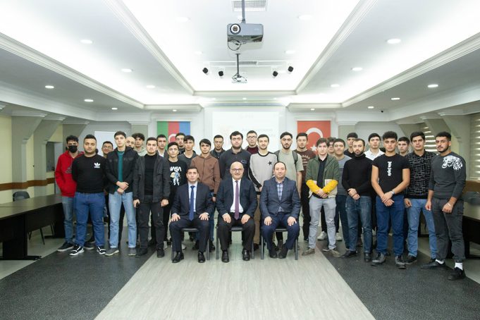 GYF-də Azərbaycanın Türk Dünyasında Yeri Adlı Seminar Keçirilib