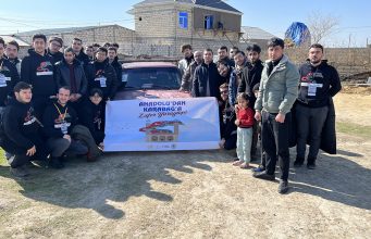 “Anadoludan Qarabağa Zəfər Yürüyüşü”nün İştirakçıları Köhnə Maşınla Yardım Aparan Sərvər Bəşirli İlə Görüşüblər