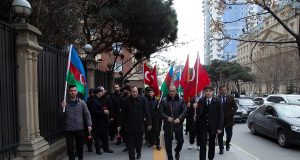 Paytaxt Bakıda Qardaş Ölkə Türkiyəyə Dəstək Aksiyası Keçirilib