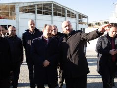 Türkiyənin Azərbaycandakı Səfiri Cahit Bağcı “Qardaş Köməyi” Platformasının Yardım Toplama Məntəqəsini Ziyarət Edib