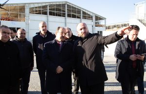 Türkiyənin Azərbaycandakı Səfiri Cahit Bağcı “Qardaş Köməyi” Platformasının Yardım Toplama Məntəqəsini Ziyarət Edib