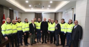 “Qardaş Köməyi” Platformasini Təmsil Edən Heyət Türkiyədəki Zəlzələ Bölgəsində Səfərdədir