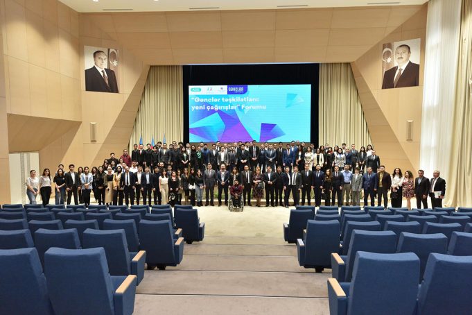 “Gənclər Təşkilatları: Yeni Çağırışlar” Forumu Keçirilib