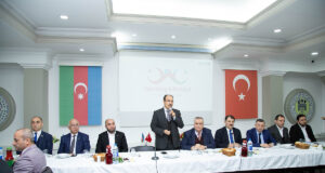 Türkiyədə Baş Verən Zəlzələdə Həyatını İtirmiş İnsanların Xatirəsi Bakıda Yad Edilib