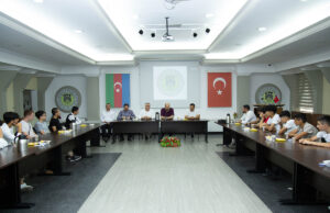 İntellektual İnkişaf Naminə İB-nin Könüllüləri GYF-ni Ziyarət Etdi