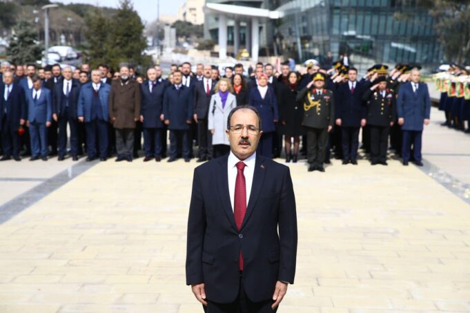 Çanaqqala Şəhidləri Yad Edildi