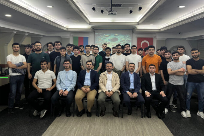 BİGA-da “Milli-Mənəvi Dəyərlər Kontekstində Şüurlu Gənclik” Adlı Seminar Keçirilib