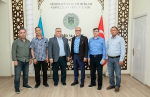 Məşhur Türkiyəli Yazıçı Hayati Tek GYF-nin Qonağı Olub