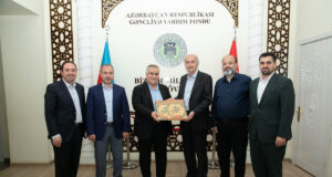 Beynəlxalq İslam Düşüncə Vəqfi İdarə Heyətinin Üzvü GYF-ni Ziyarət Edib