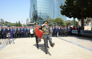 Türkiyənin Zəfər Bayramı münasibətilə Türk şəhidliyi ziyarət edilib