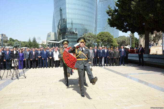 Türkiyənin Zəfər Bayramı münasibətilə Türk şəhidliyi ziyarət edilib