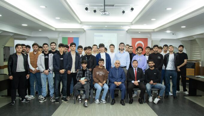 BİGA-da İqlim Böhranlarına Həsr Edilmiş Seminar Keçirilib