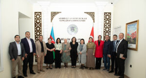 Beynəlxalq Füzuli Simpoziumunun İştirakçıları GYF-nin Qonağı Olub