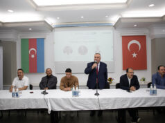 Türkiyəli Məşhur Futbolçu Mesut Özil BİGA Tələbələri İlə Görüşüb
