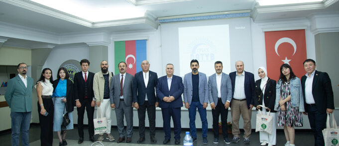 Türk Dövlətlərinin Məşhur Yazıçı və Şairləri GYF-nin Qonağı Olub