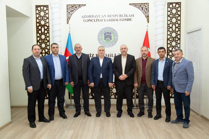 Bütün Gürcüstan Müsəlmanları İdarəsinin Müftisi GYF-ni Ziyarət Edib