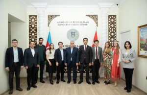 Türk Dünyasının Gənc Yazarları Gəncliyə Yardım Fondunu Ziyarət Edib