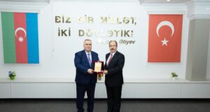 Türkiyənin Fövqəladə və Səlahiyyərtli Səfiri Doç. Dr. Cahit Bağcı Gəncliyə Yardım Fondunu Ziyarət Edib