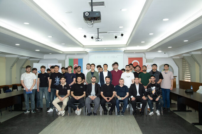 Sürətli Oxuma Üzrə Türkiyə Çempionu BİGA Gəncləri İlə Görüşüb