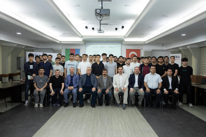 BİGA-da Silsilə Seminarlar Davam Edir