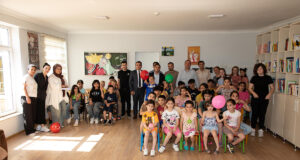 Gəncliyə Yardım Fondu Valideyn Himayəsindən Məhrum Uşaqları Sevindirdi