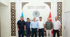 Türkiyənin Mühacir Yazıçısı Orxan Aras Gəncliyə Yardım Fondunu Ziyarət Edib