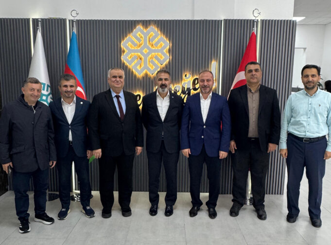 GYF Rəhbərliyi Türkiyə Maarif Vəqfinin Yeni Təyin Edilmiş Azərbaycan Üzrə Ölkə Təmsilçisi Dr. Tabip Gülbay Bəylə Görüşüb