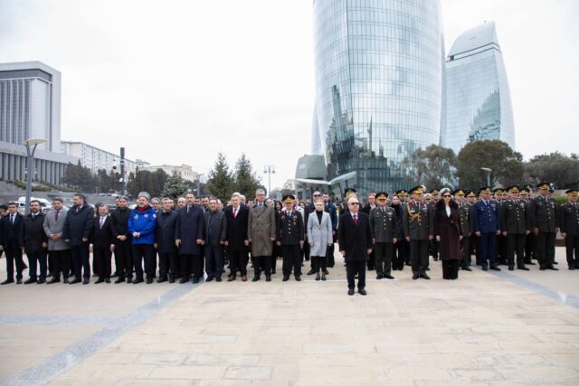 Çanaqqala Şəhidlərinin 111-ci İldönümü Yad Edilib