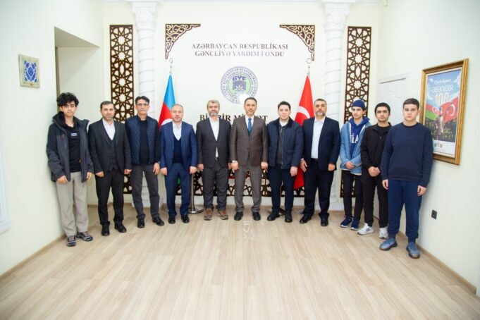 Dəniz Fənəri Dərnəyi və İTO Marmara Anadolu Liseyinin Nümayəndələri GYF-ni Ziyarət Edib