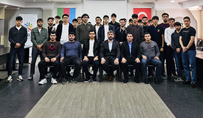 GYF-də “Karyera Planlaması: Bu Gündən Gələcəyə Addım” Mövzusunda Seminar Keçirilib